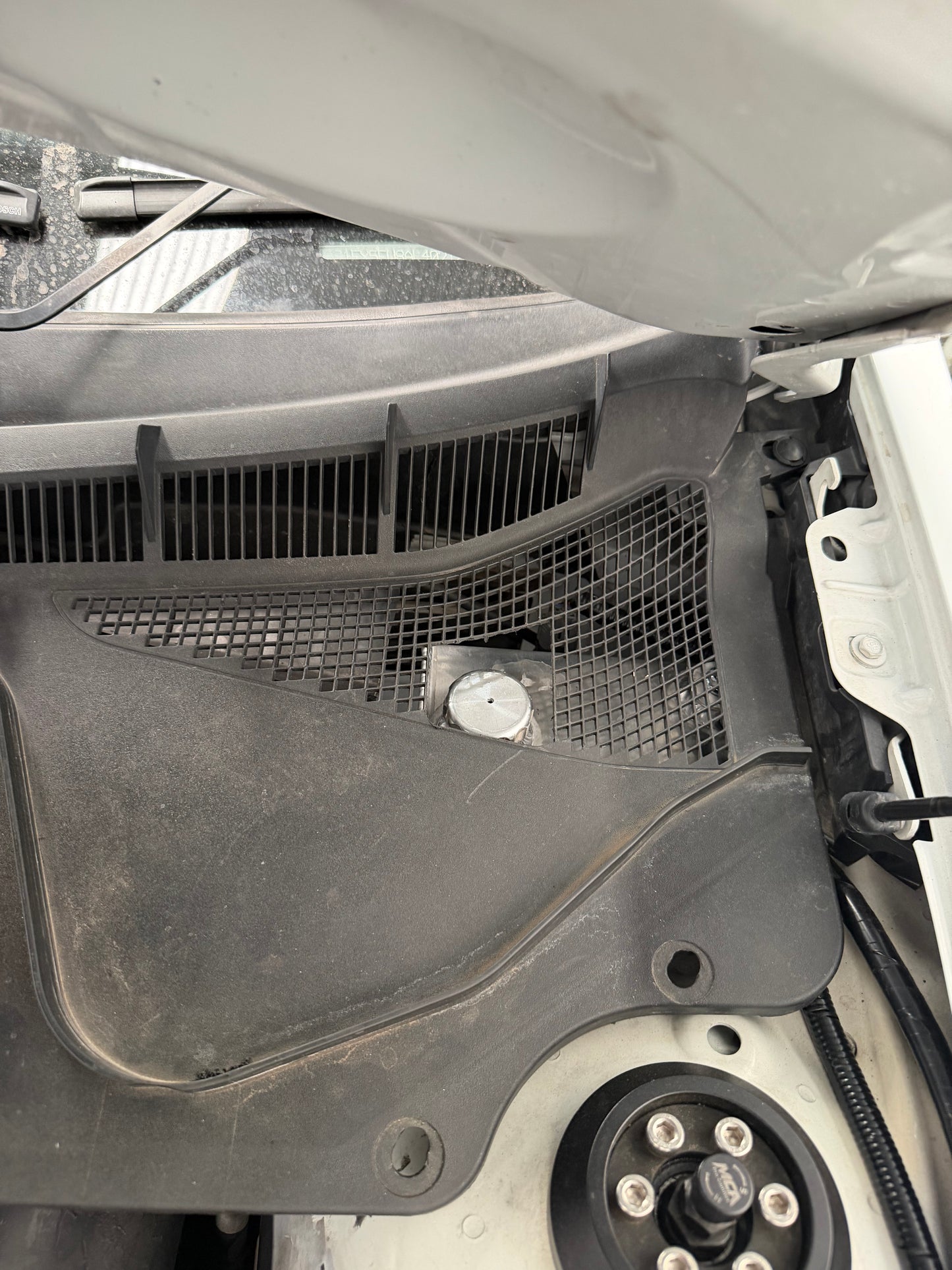 VE - VF Windscreen Washer bottle Relocation