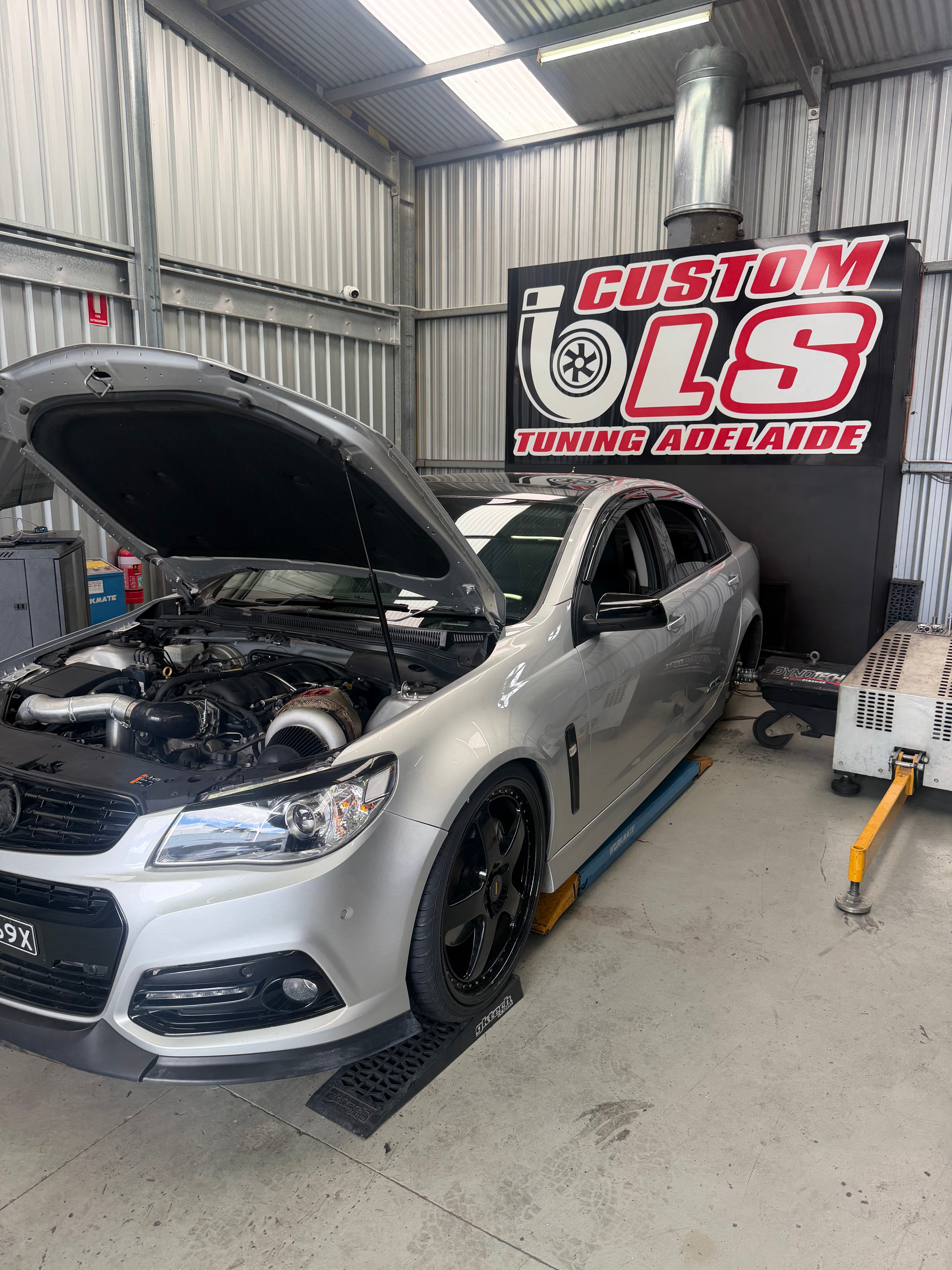 VE - VF BIG BOY TURBO KIT – Custom LS Tuning